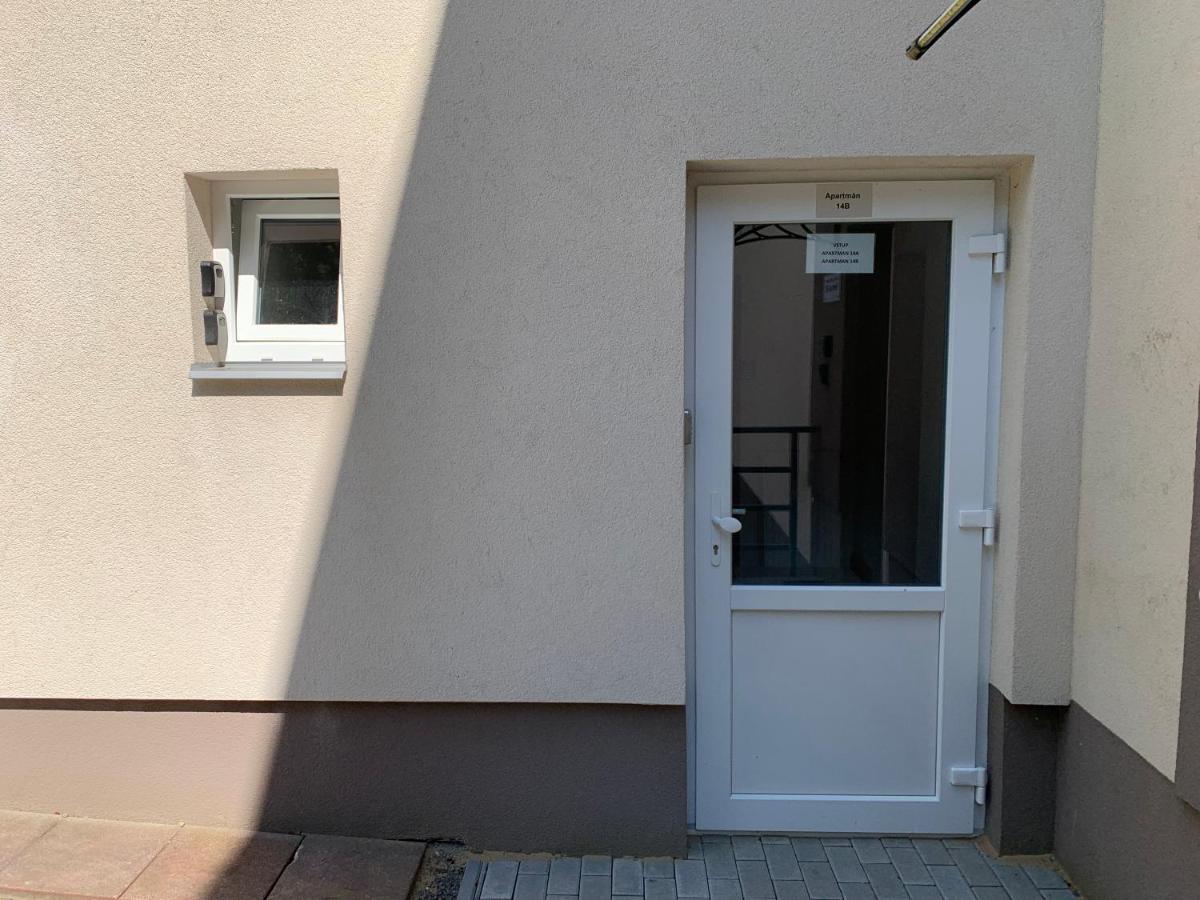Vsemina Apartman Luzkovice Eksteriør bilde