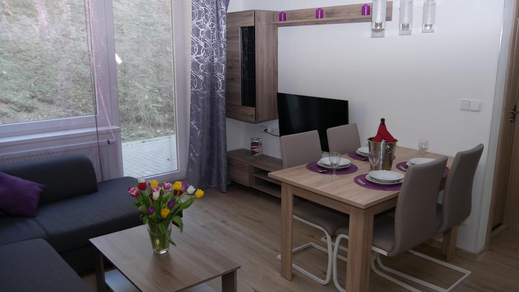 Vsemina Apartman Luzkovice Eksteriør bilde